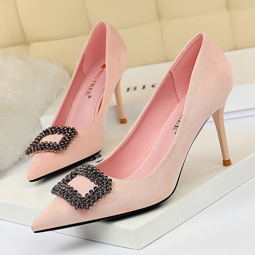 Tocuri stiletto elegante cu strasuri de Cristina Gore