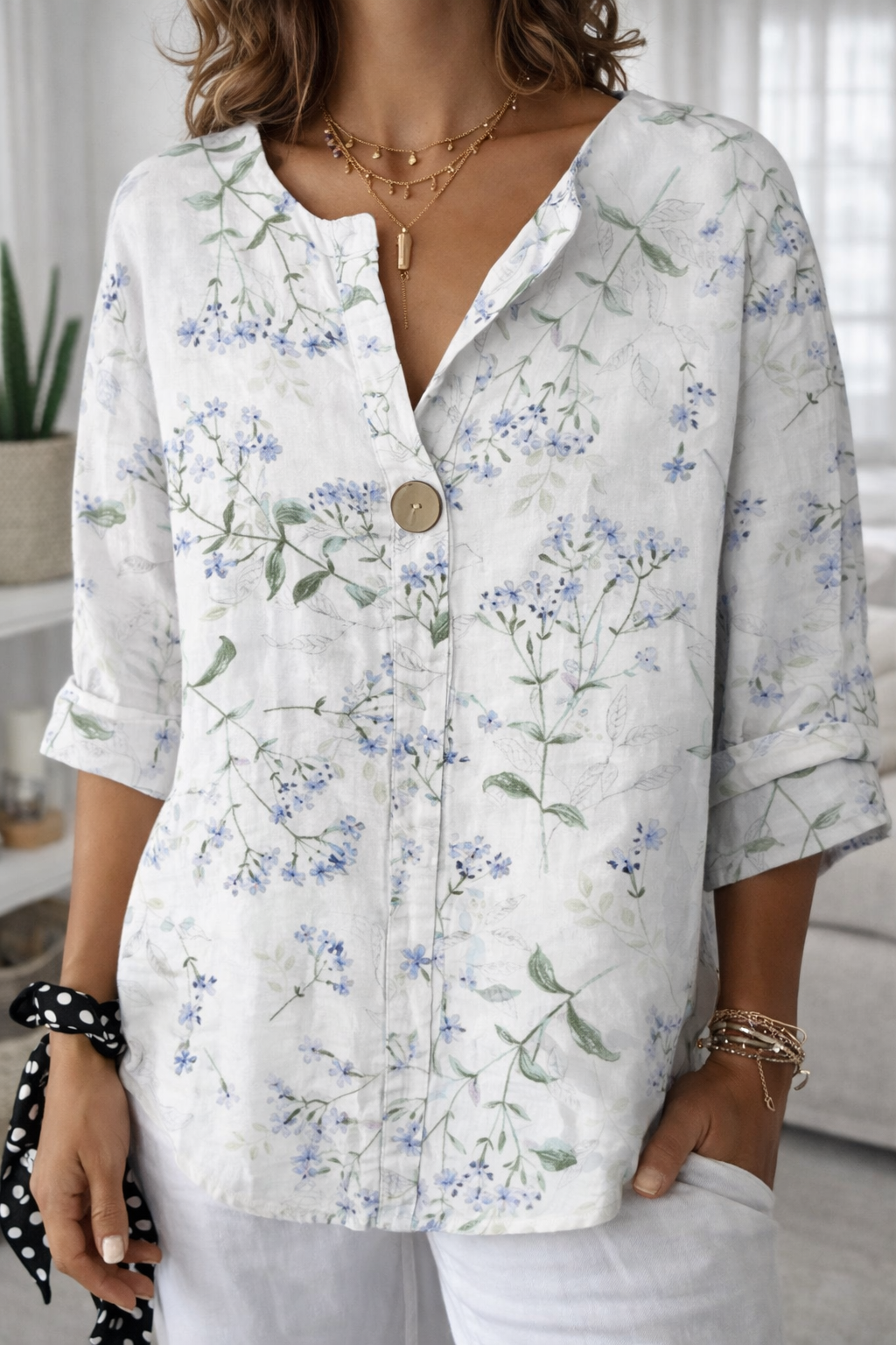 Top casual cu imprimeu floral și decolteu în V cu nasturi Cristina Gore