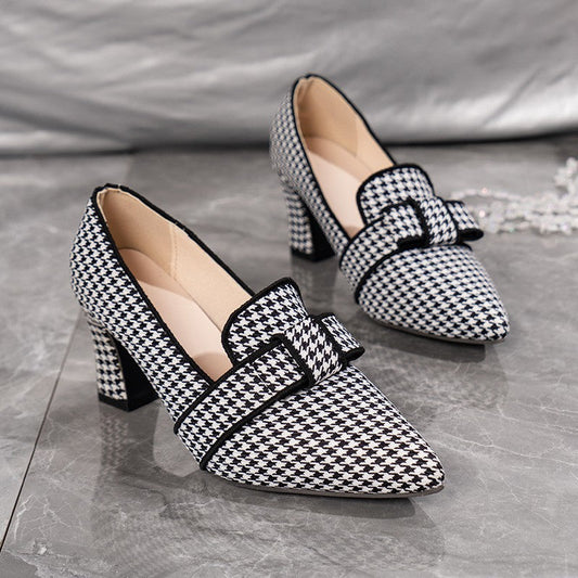Tocuri elegante cu model Houndstooth de la Cristina Gore, de zi cu zi
