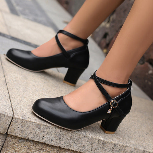 Pantofi Mary Jane eleganți cu toc gros de la Cristina Gore