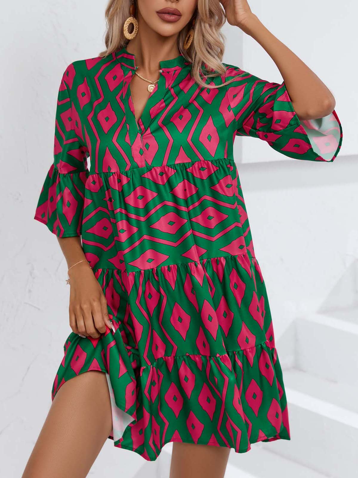 Rochie de vară cu decolteu în V, în stil boho, de Cristina Gore