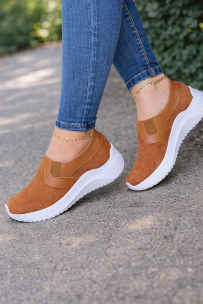 Teniși slip-on Cristina - Design respirabil și confortabil