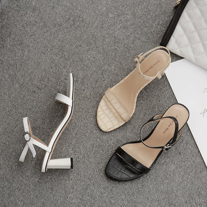 Sandale elegante cu toc inspirate de Pinterest, de la Cristina Gore
