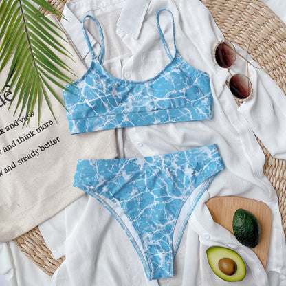 Bikini cu imprimeu vibrant, inspirat de Pinterest, de Cristina Gore