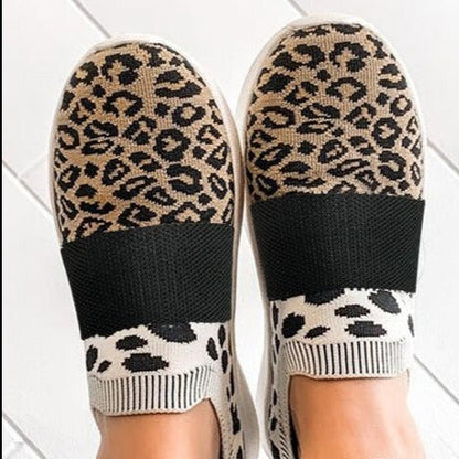 Teniși slip-on tricotați cu imprimeu leopard de Cristina Gore