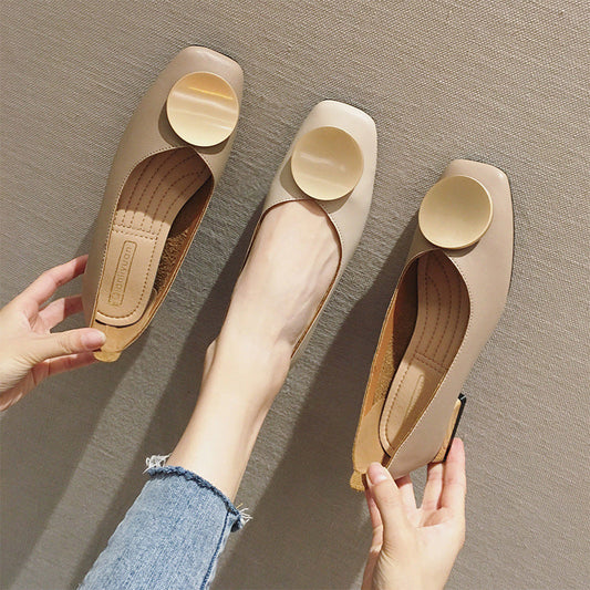 Chic Cristina Gore Mid-Heel Mary Jane Flats