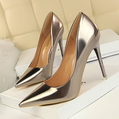 Tocuri stiletto elegante Cristina Gore negre