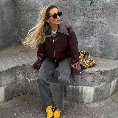 Jachetă din piele cu fermoar Cristina - Rever modern