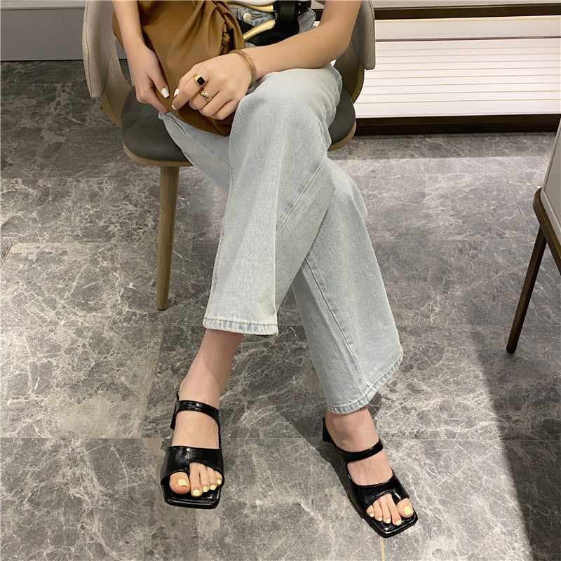 Sandale elegante cu toc gros de Cristina Gore