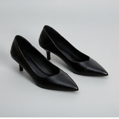 Tocuri elegante din piele de oaie neagră de Cristina Gore