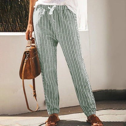 Pantaloni largi cu dungi, inspirați de Pinterest, de la Cristina Gore