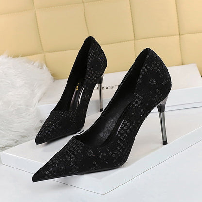 Tocuri stiletto elegante cu paiete de Cristina Gore