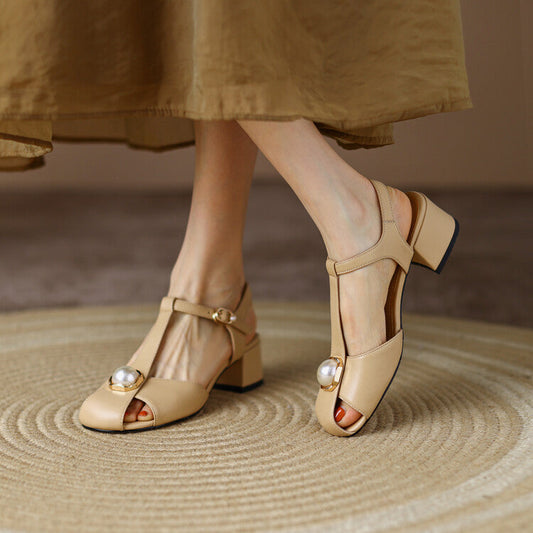 Chic T-Strap Cristina Gore Summer Sandals