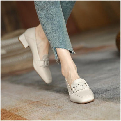 Pantofi cu toc gros și eleganță Cristina Gore