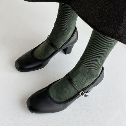 Pantofi cu toc retro Mary Jane de Cristina Gore