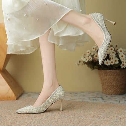 Tocuri stiletto elegante cu perle de Cristina Gore