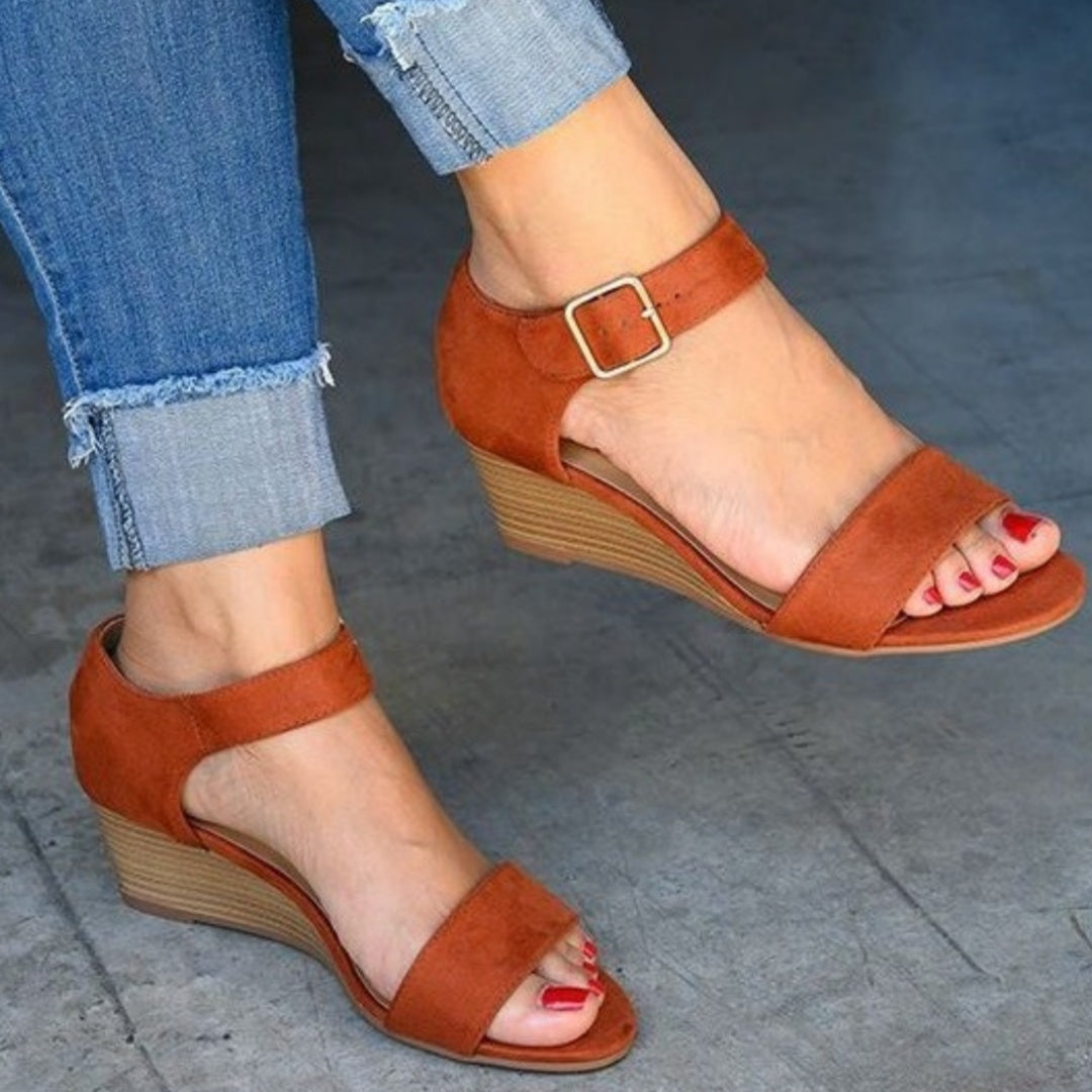 Sandale cu platformă Cristina - Bareta cu cataramă - Mărimi mari