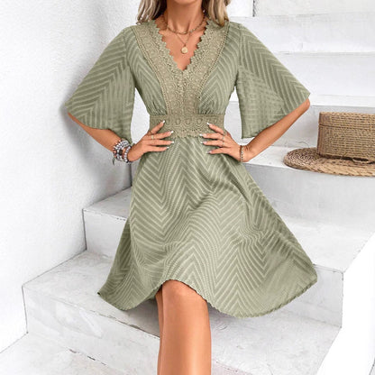 Rochie de vară cu mâneci clopot din dantelă Cristina Gore