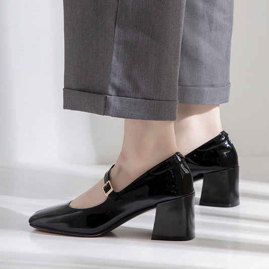 Tocuri elegante din piele lăcuită de Cristina Gore