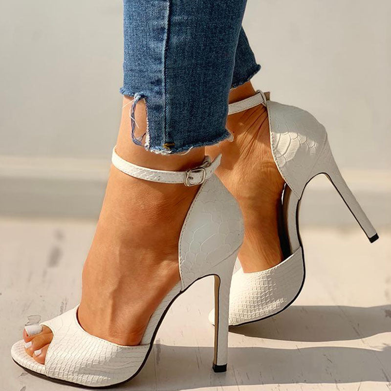 Tocuri elegante cu vârful deschis de Cristina Gore