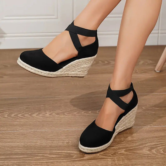 Chic Cristina Gore Plus Size Sports Sandals