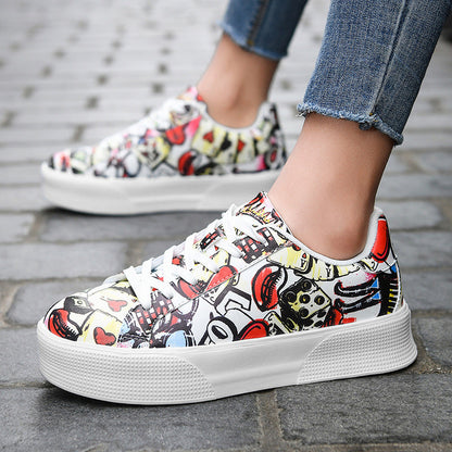 Graffiti Print Cristina Gore Low-Top Sneakers