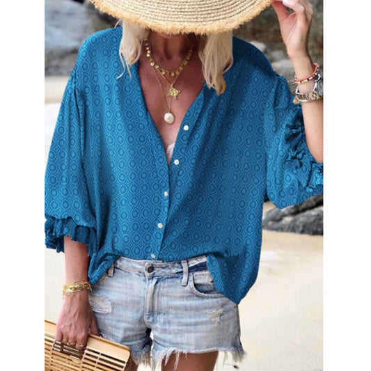 Bluză elegantă cu buline și nasturi de Cristina Gore