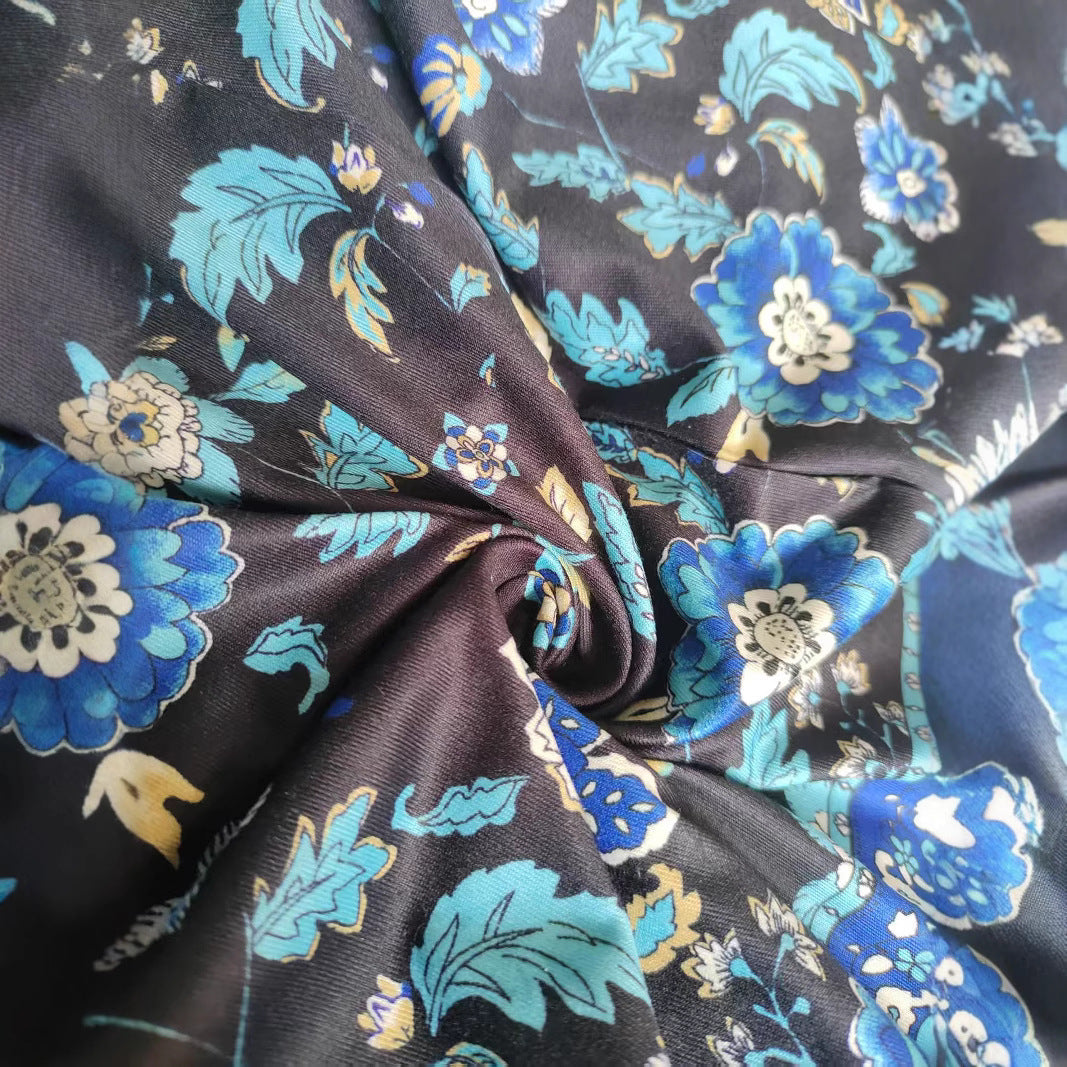 Rochie mini cu ciucuri și imprimeu floral boho Cristina Gore