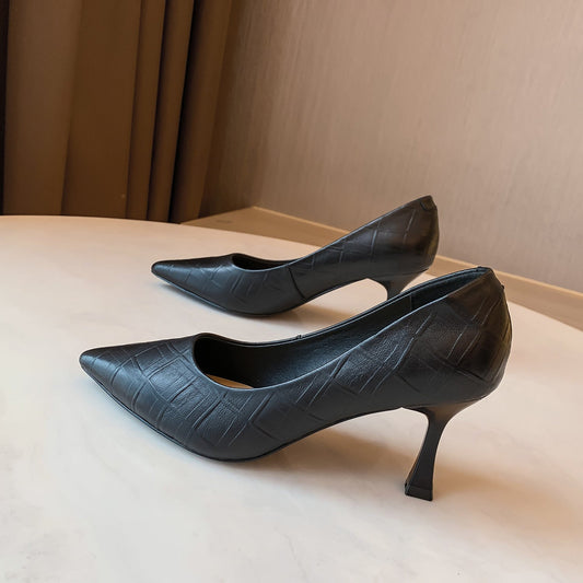 Tocuri elegante din piele de oaie de Cristina Gore