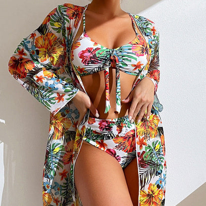 Set bikini cu imprimeu floral de Cristina Gore