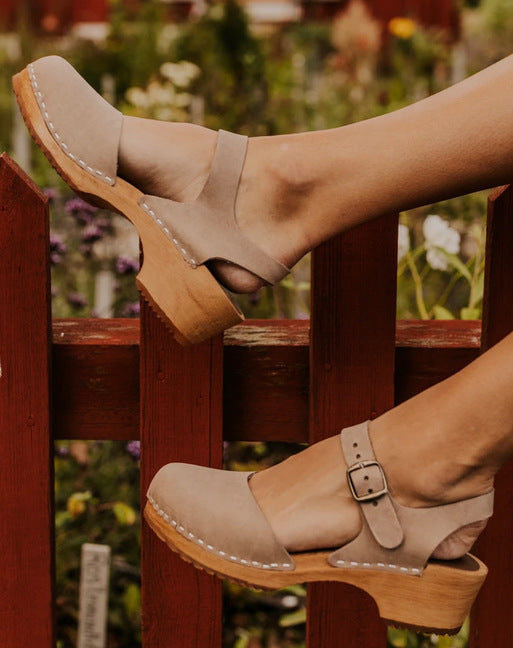 Sandale elegante cu platformă de Cristina Gore