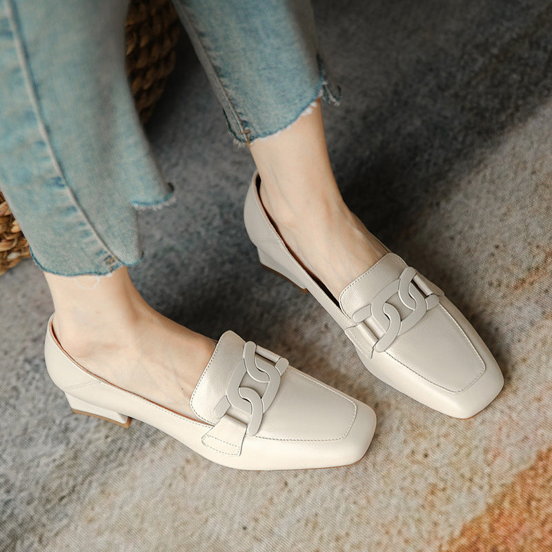 Pantofi retro cu toc gros de Cristina Gore