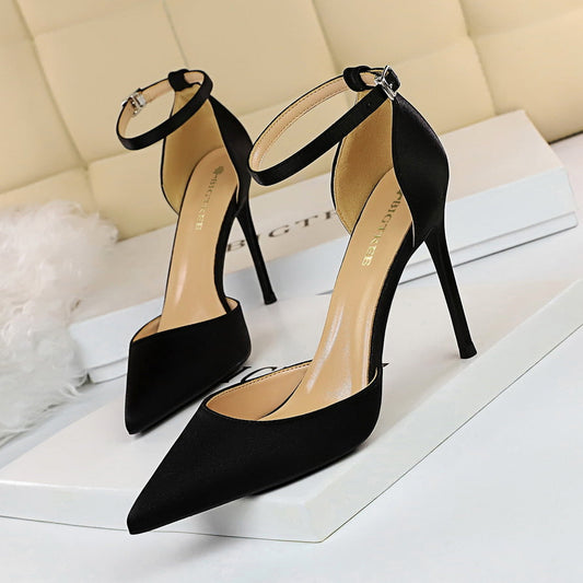 Elegant Silk Pointed Heels by Cristina Gore