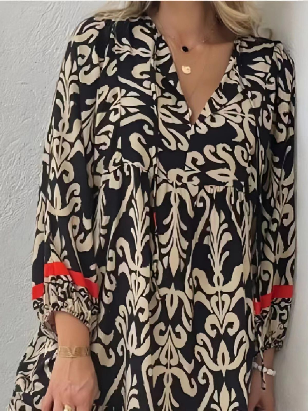 Rochie trapez cu decolteu în V Cristina - Mâneci tip felinar cu imprimeu floral