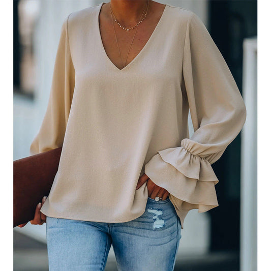 Top elegant cu decolteu în V și mâneci cu volane de Cristina Gore