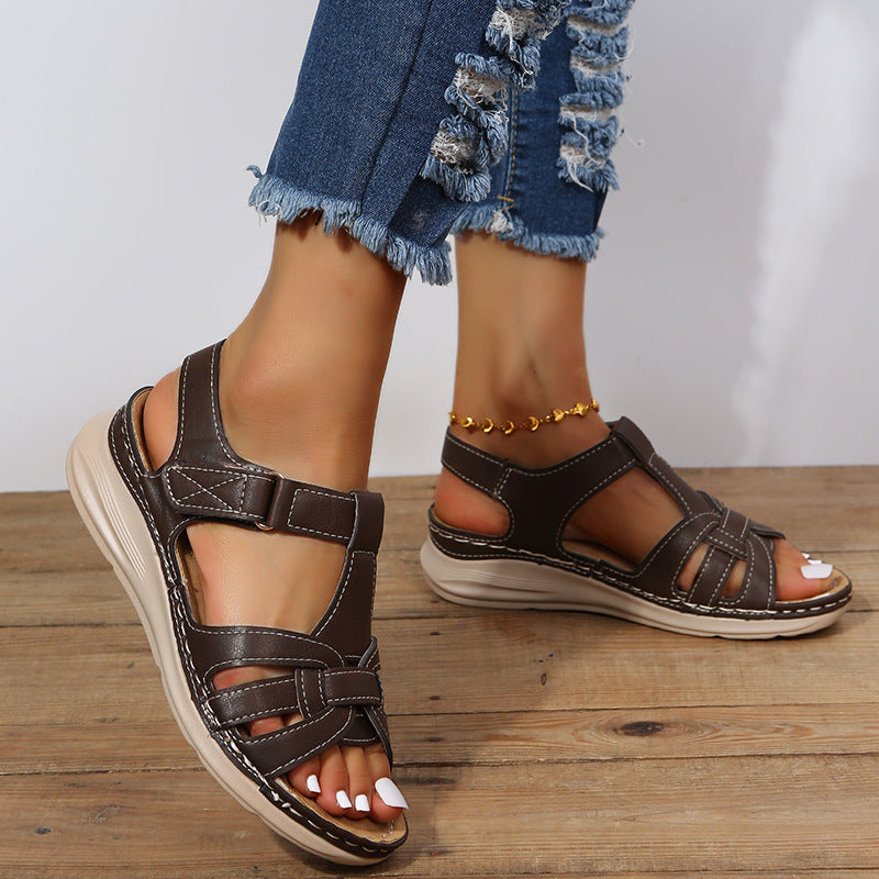 Sandale vintage confortabile cu platformă de Cristina Gore