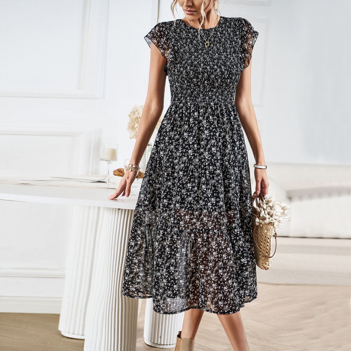 Rochie midi elegantă de vară cu imprimeu floral Cristina Gore