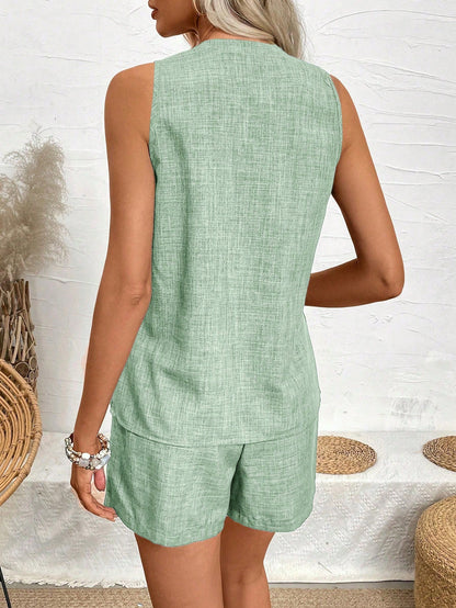 Set vestă și pantaloni scurți Cristina - Stil casual țesut