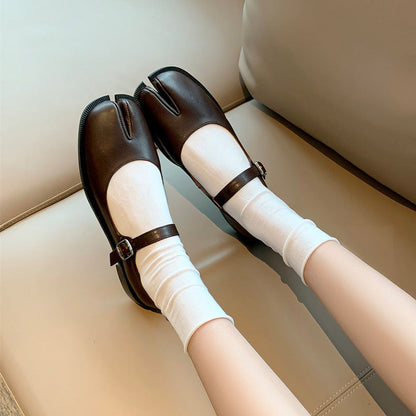 Balerini Mary Jane din piele cu vârf despicat Cristina - Stil clasic