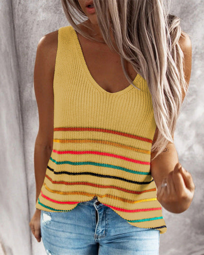 Vestă tricotată cu dungi multicolore de Cristina Gore