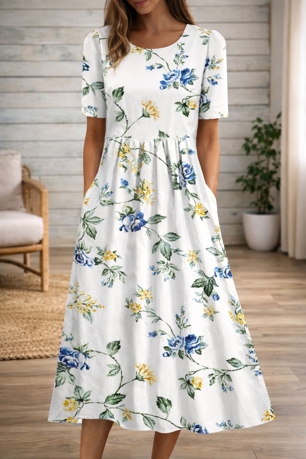 Rochie cu imprimeu floral și decolteu rotund de Cristina Gore