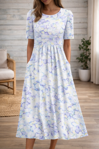 Rochie cu imprimeu floral și decolteu rotund de Cristina Gore