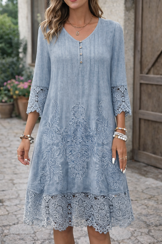 Rochie elegantă din dantelă, linie A, de Cristina Gore