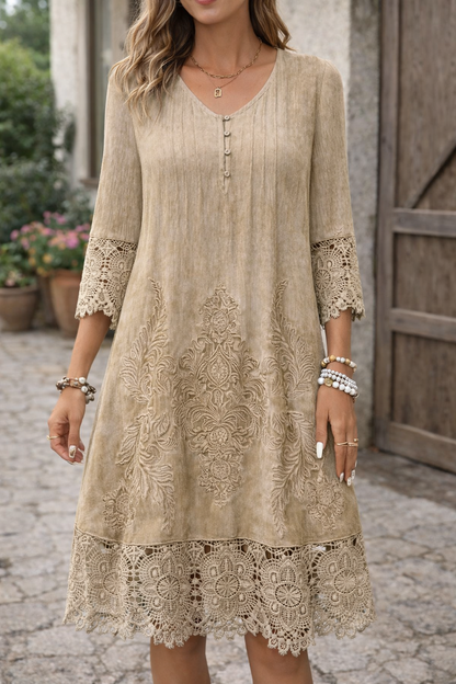 Rochie elegantă din dantelă, linie A, de Cristina Gore