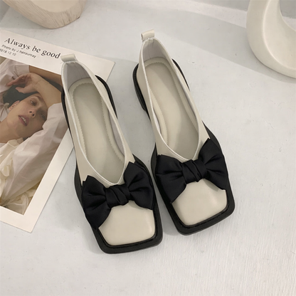 Balerini Cristina cu papion - Inspirație pentru vârful pătrat