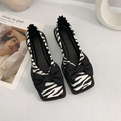 Balerini Cristina cu papion - Inspirație pentru vârful pătrat