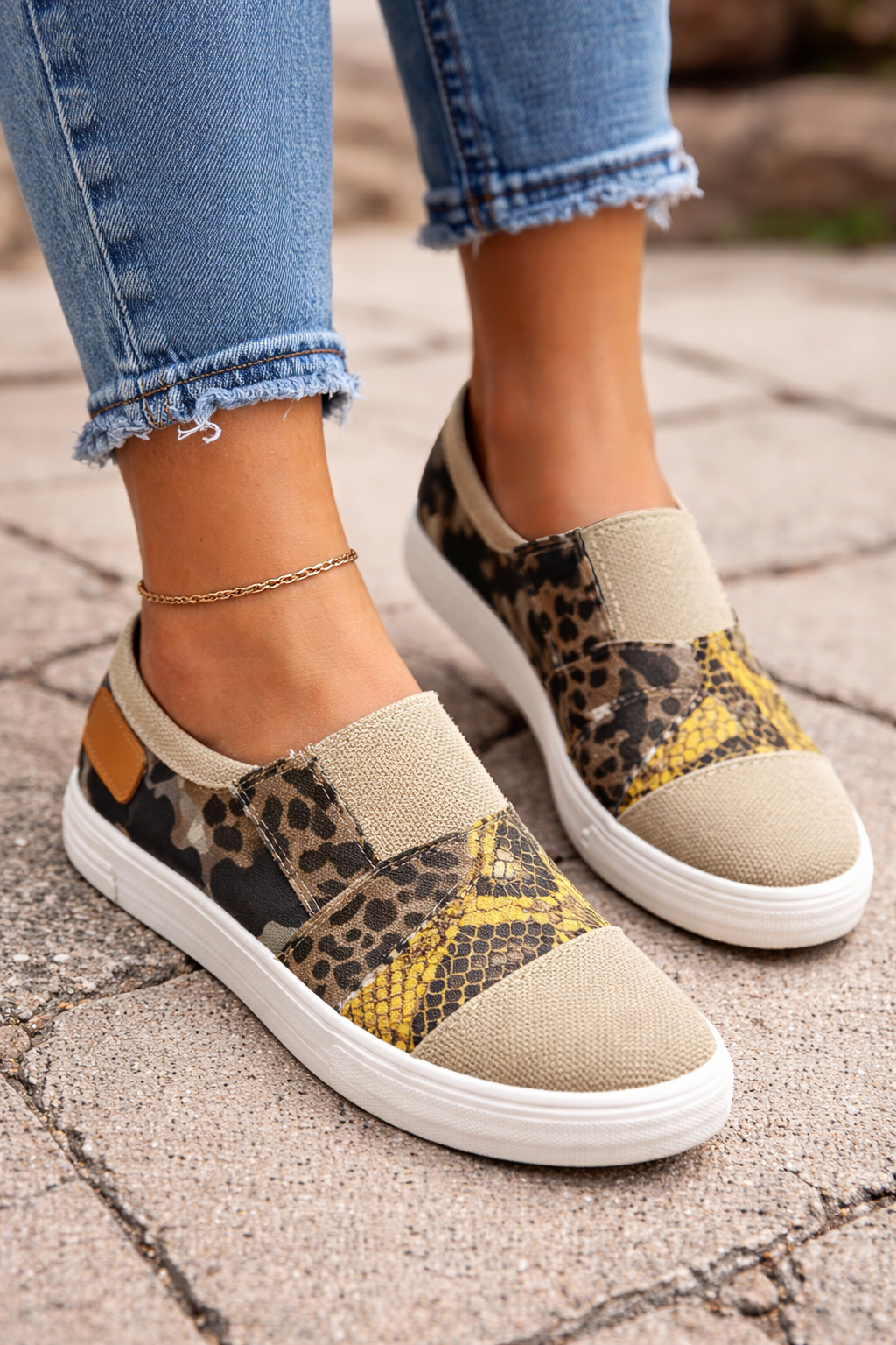 Mocasini Cristina - model patchwork cu imprimeu animal print
