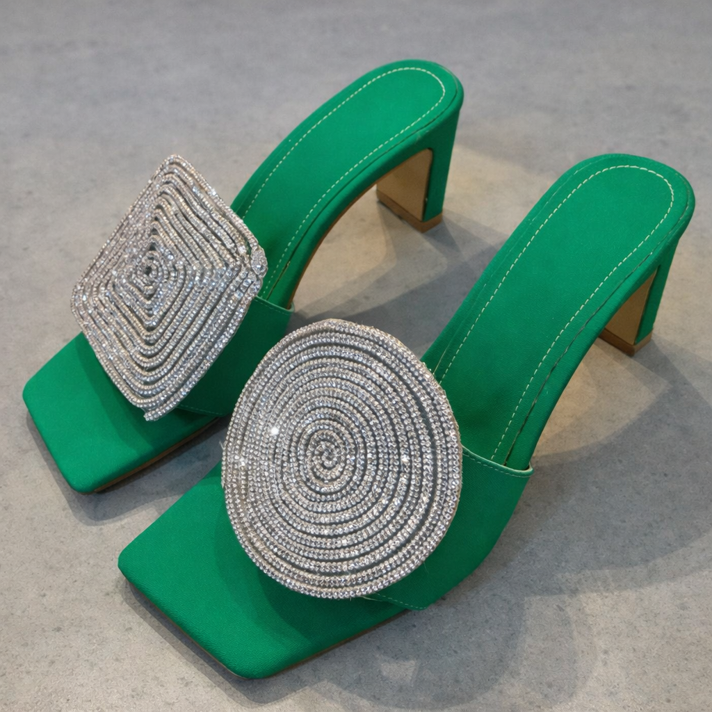 Sandale Cristina din in cu strasuri - Inspirație pentru toc gros