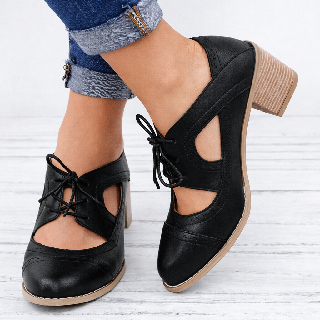 Sandale Cristina cu șireturi și tocuri decupate - Stil vintage