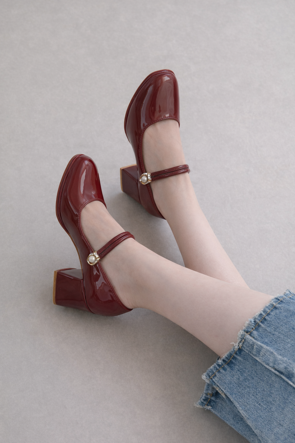 Pantofi cu toc retro Mary Jane de Cristina Gore